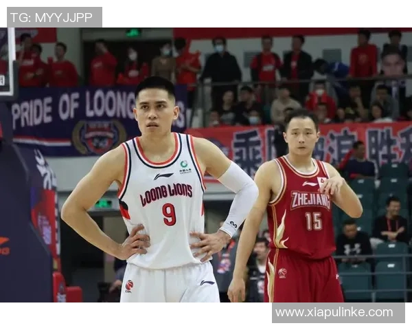 浙江队以35分优势战胜广州队展现强大实力和团队配合