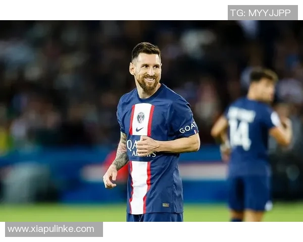 巴黎圣日耳曼3-2击败曼联，梅西亮相欧冠破门！